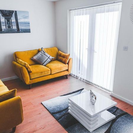 Salford Holiday Apartment 曼彻斯特 外观 照片