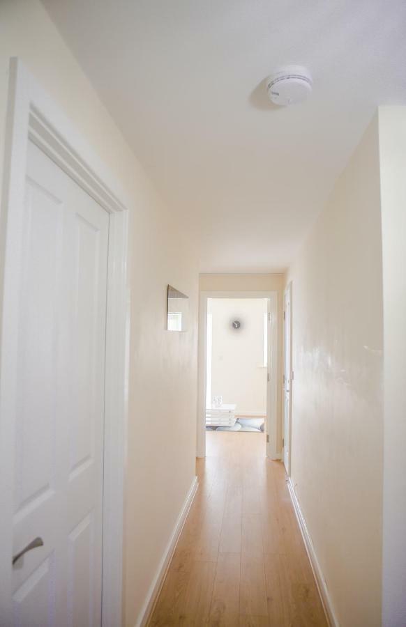 Salford Holiday Apartment 曼彻斯特 外观 照片