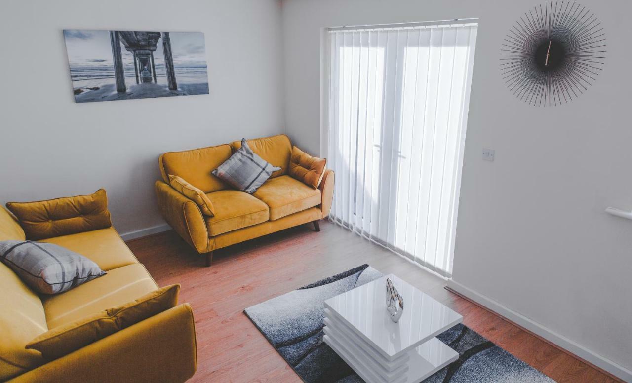 Salford Holiday Apartment 曼彻斯特 外观 照片
